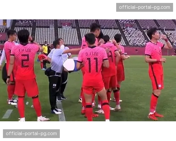 法国足协就马赛球迷与警方冲突事件展开独立调查